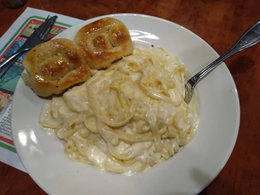Fettuccine Alfredo